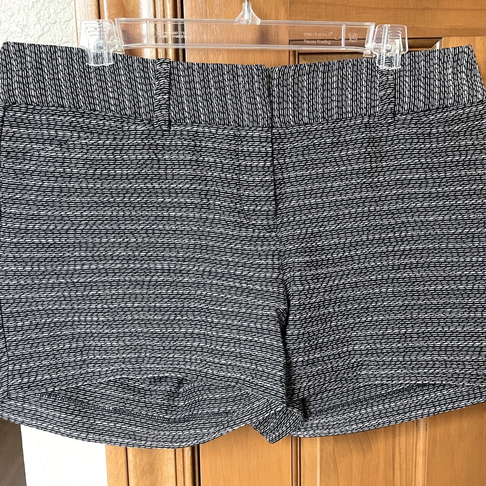Black and white size 10P shorts
